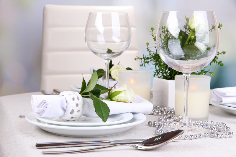 Elegant Table Setting — White
