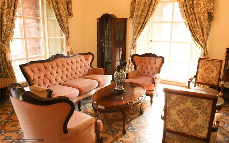 elegant vintage living room
