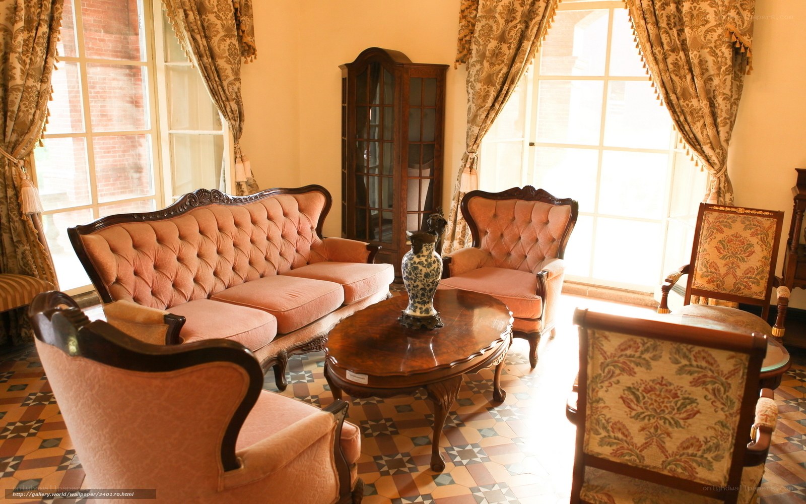 elegant vintage living room