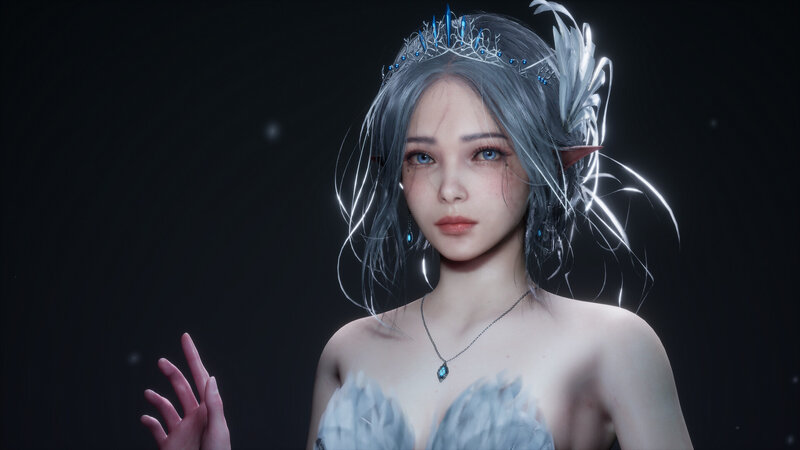 Elf Woman with Crown — Gray, Dramatic