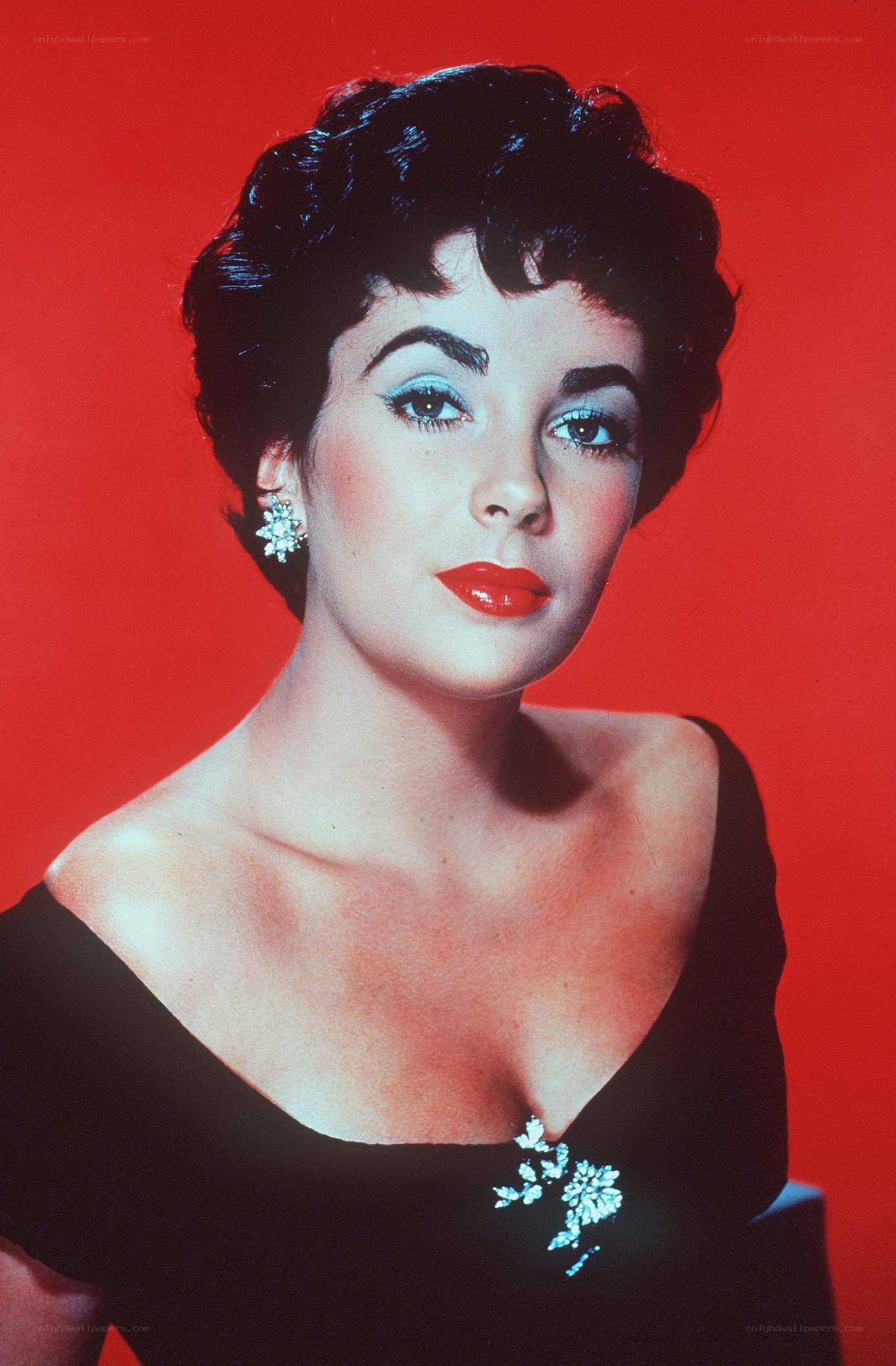 Elizabeth Taylor portrait
