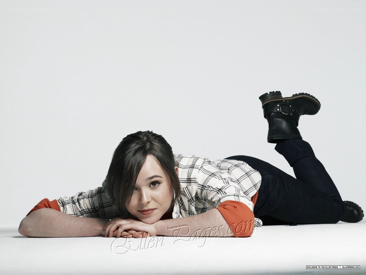 Ellen Page lying on floor