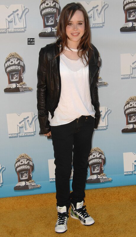 Ellie Goulding at MTV Awards
