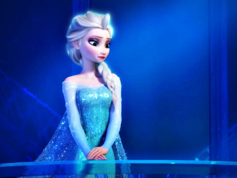Elsa in Blue Gown — Dramatic, 3d Render