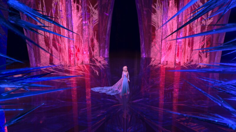 Elsa in Ice Palace — Blue