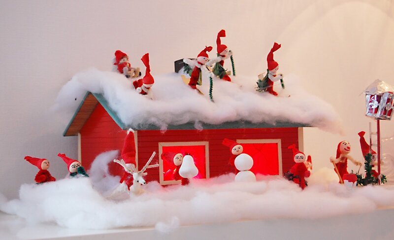 Elves on a House