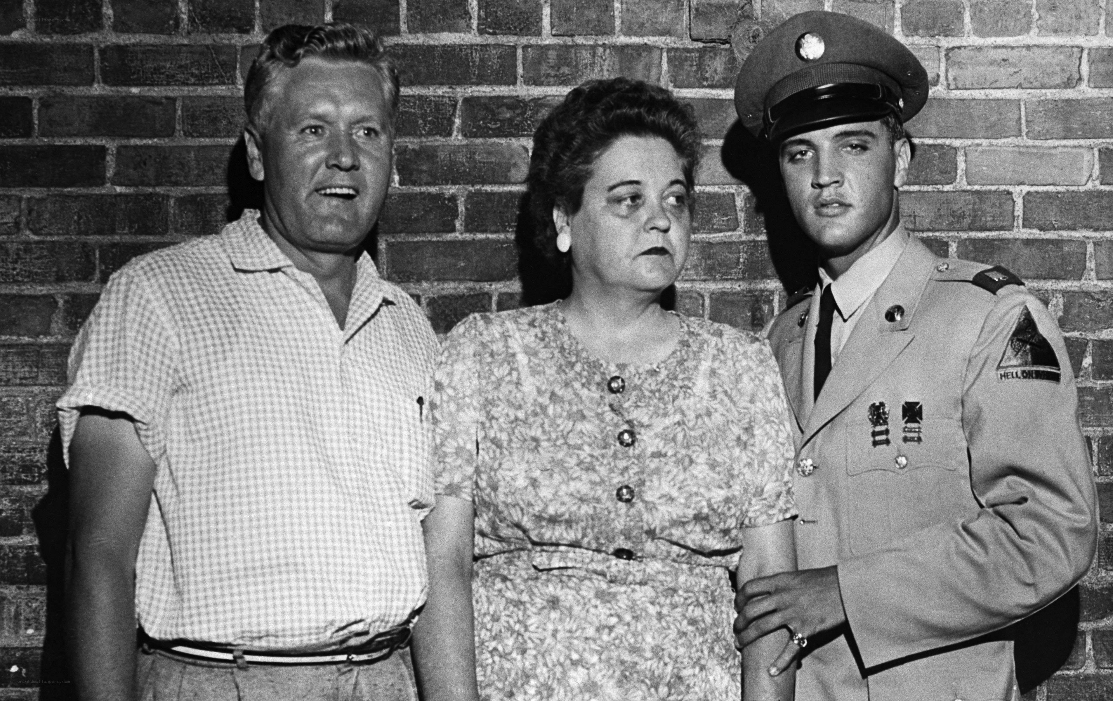 Elvis Presley with parents