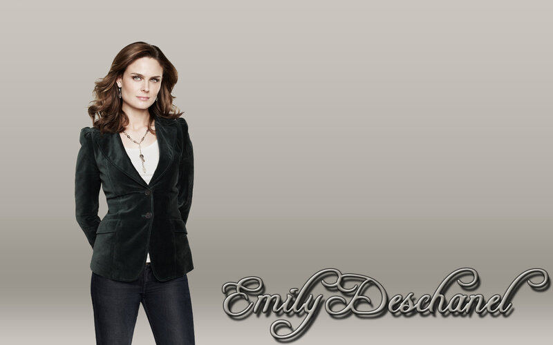 Emily Deschanel portrait