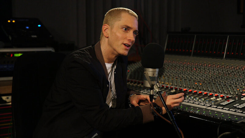 Eminem in recording studio