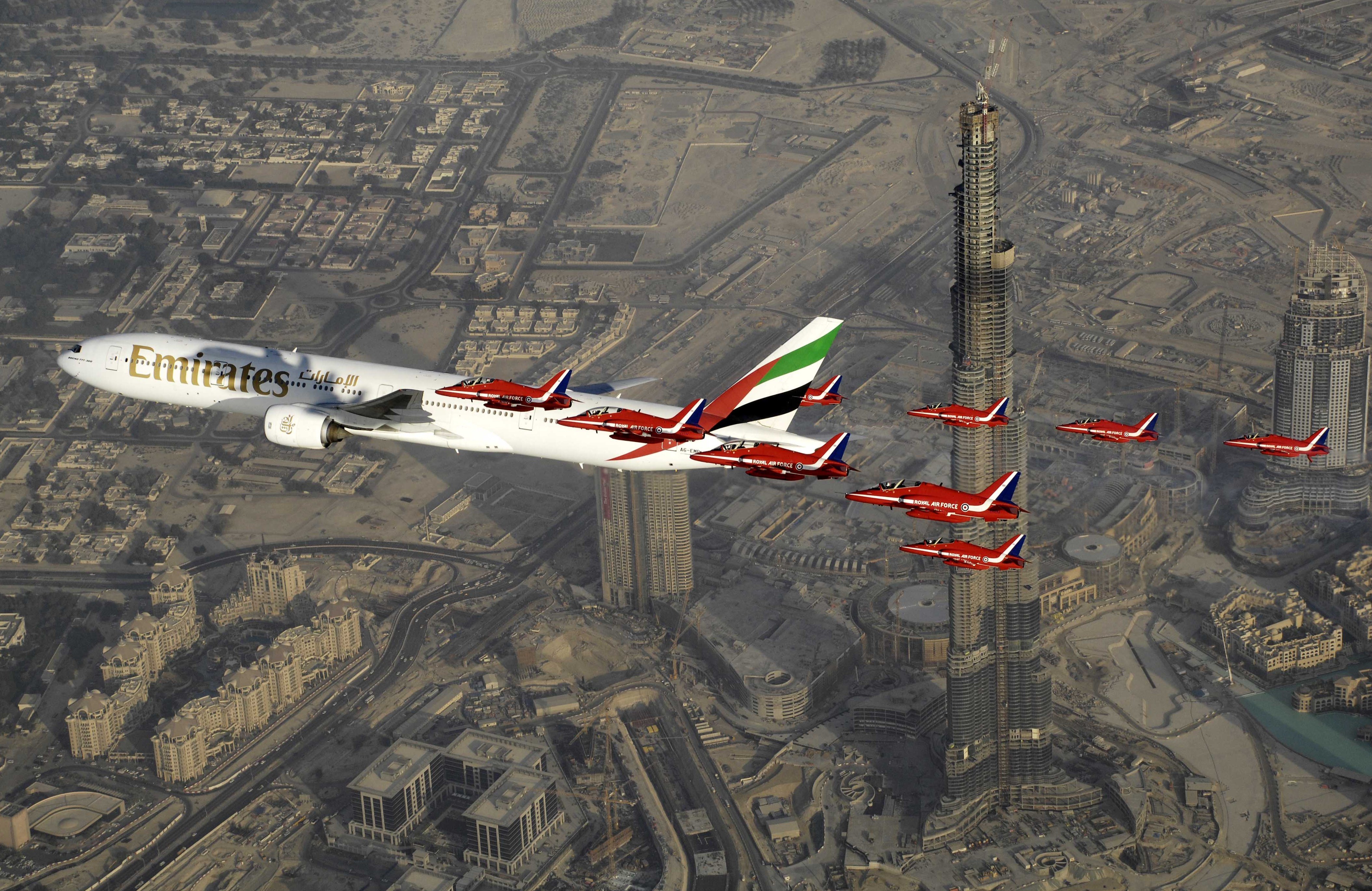 Emirates and Red Arrows over Dubai