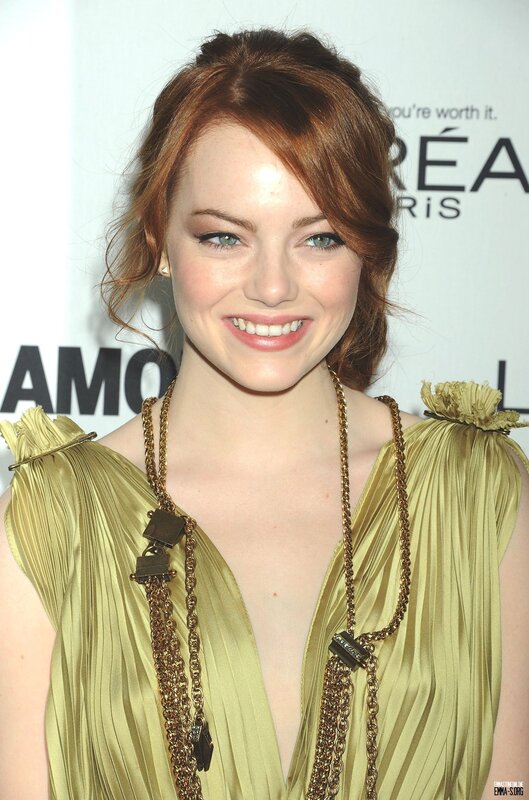 Emma Stone at event