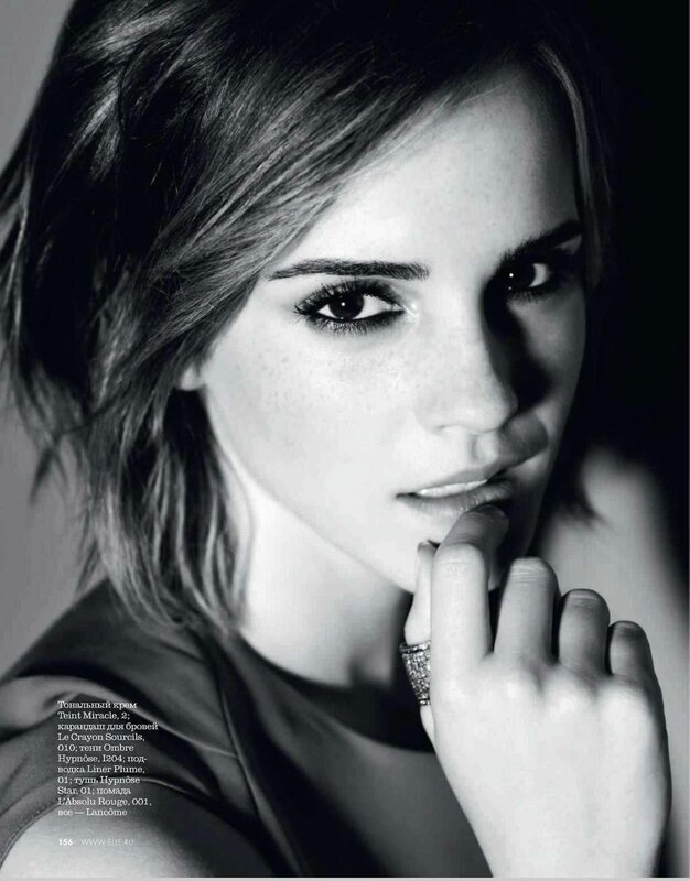 Emma Watson in black and white