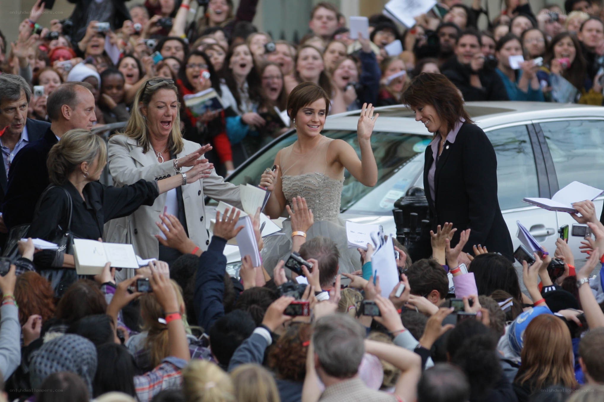 Emma Watson signing autographs