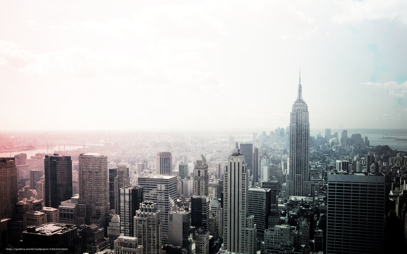 Empire State Building — Gray, Hazy