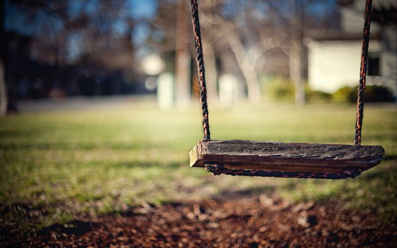 Empty Wooden Swing — Green