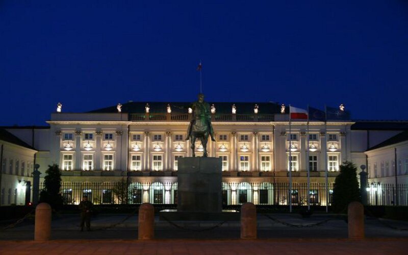 Equestrian Statue at Night — Blue