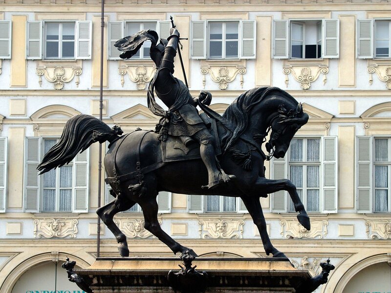 equestrian statue of a knight