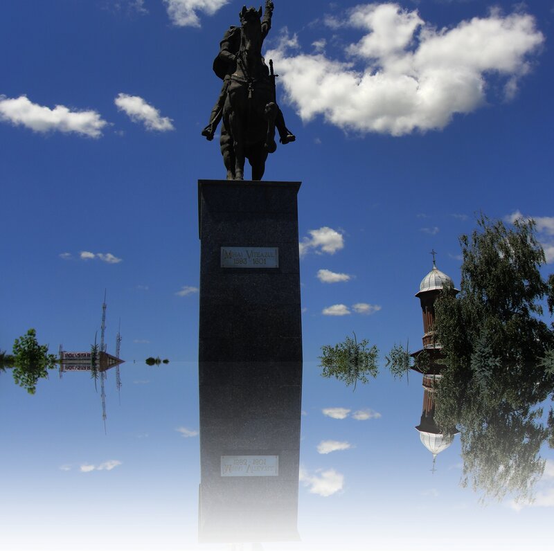 Equestrian Statue of Mihai Vitezul