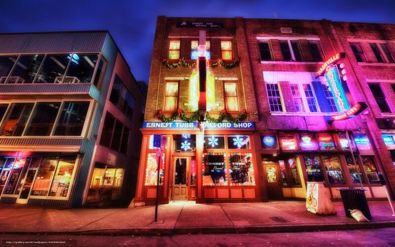 Ernest Tubb Record Shop at night