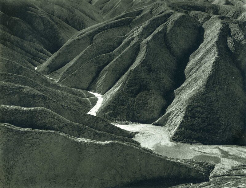 Eroded Canyon Landscape — Gray