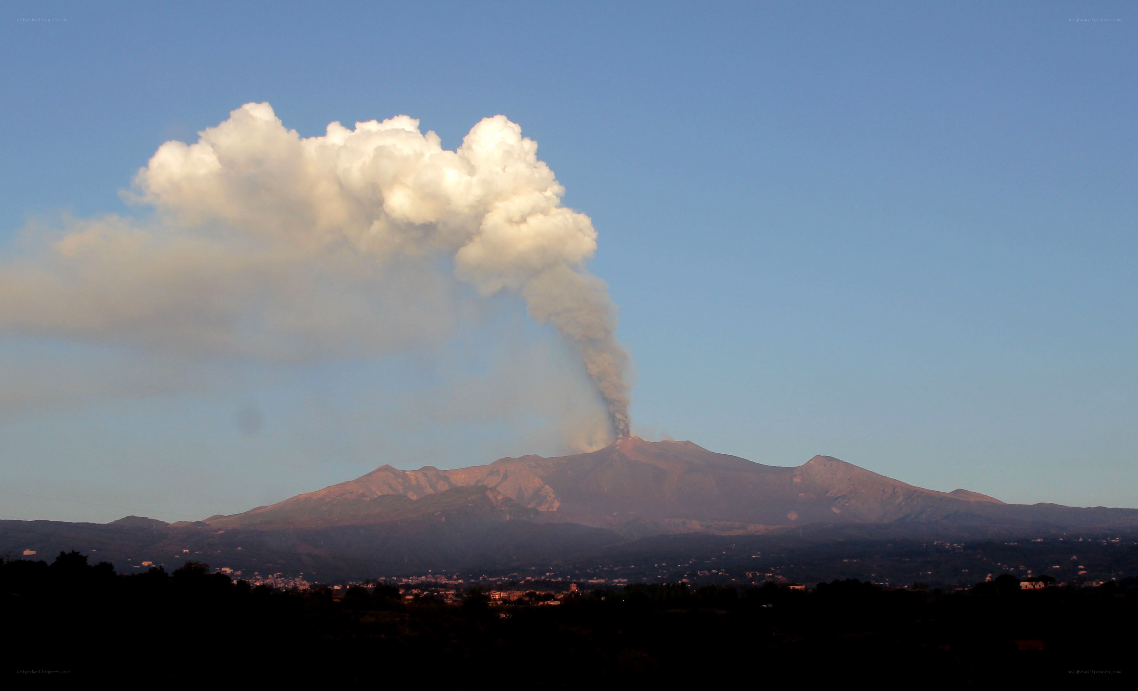 Eruption of Mount Etna