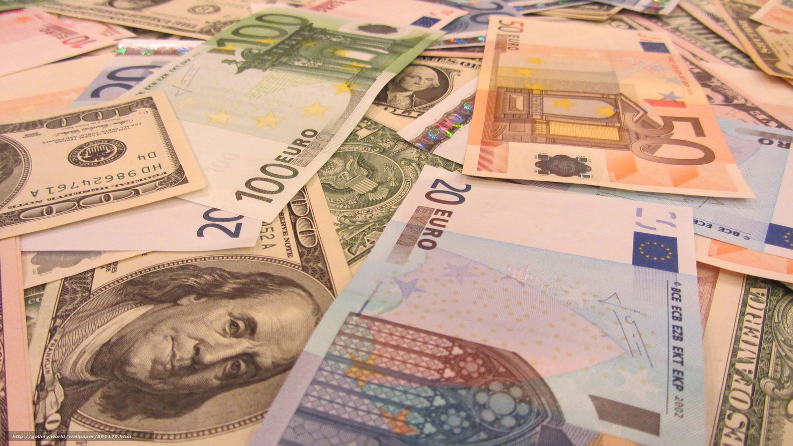 Euro and US dollar banknotes