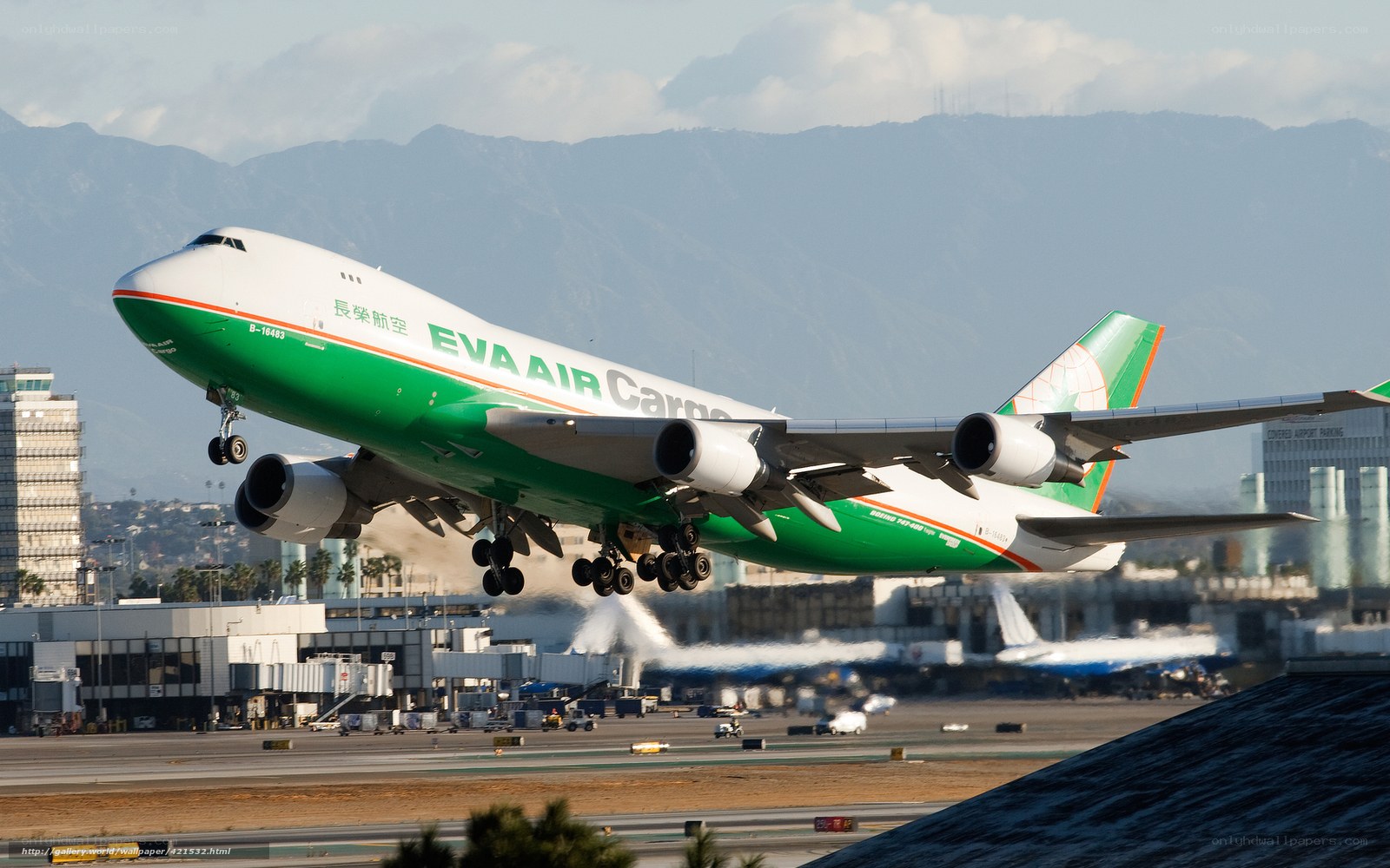 Eva Air Cargo Boeing 747 taking off