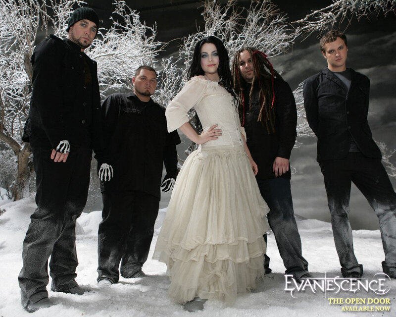 Evanescence band photo