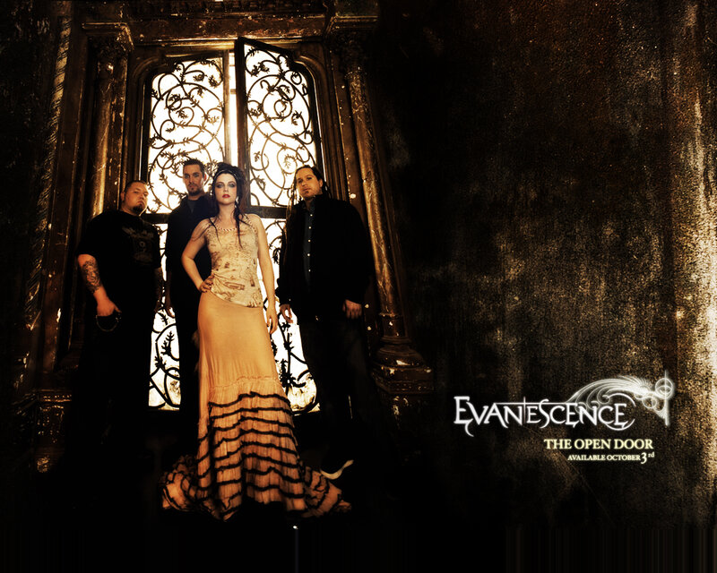 Evanescence band photo
