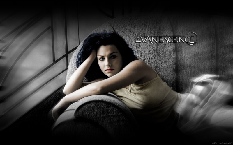 Evanescence band portrait