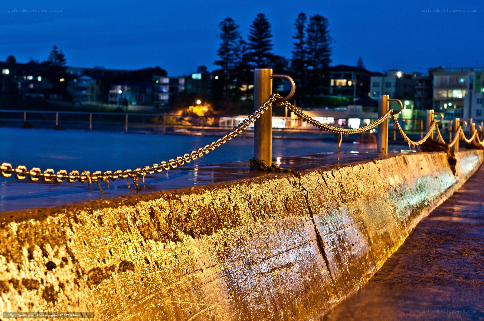 Evening at the seaside promenade