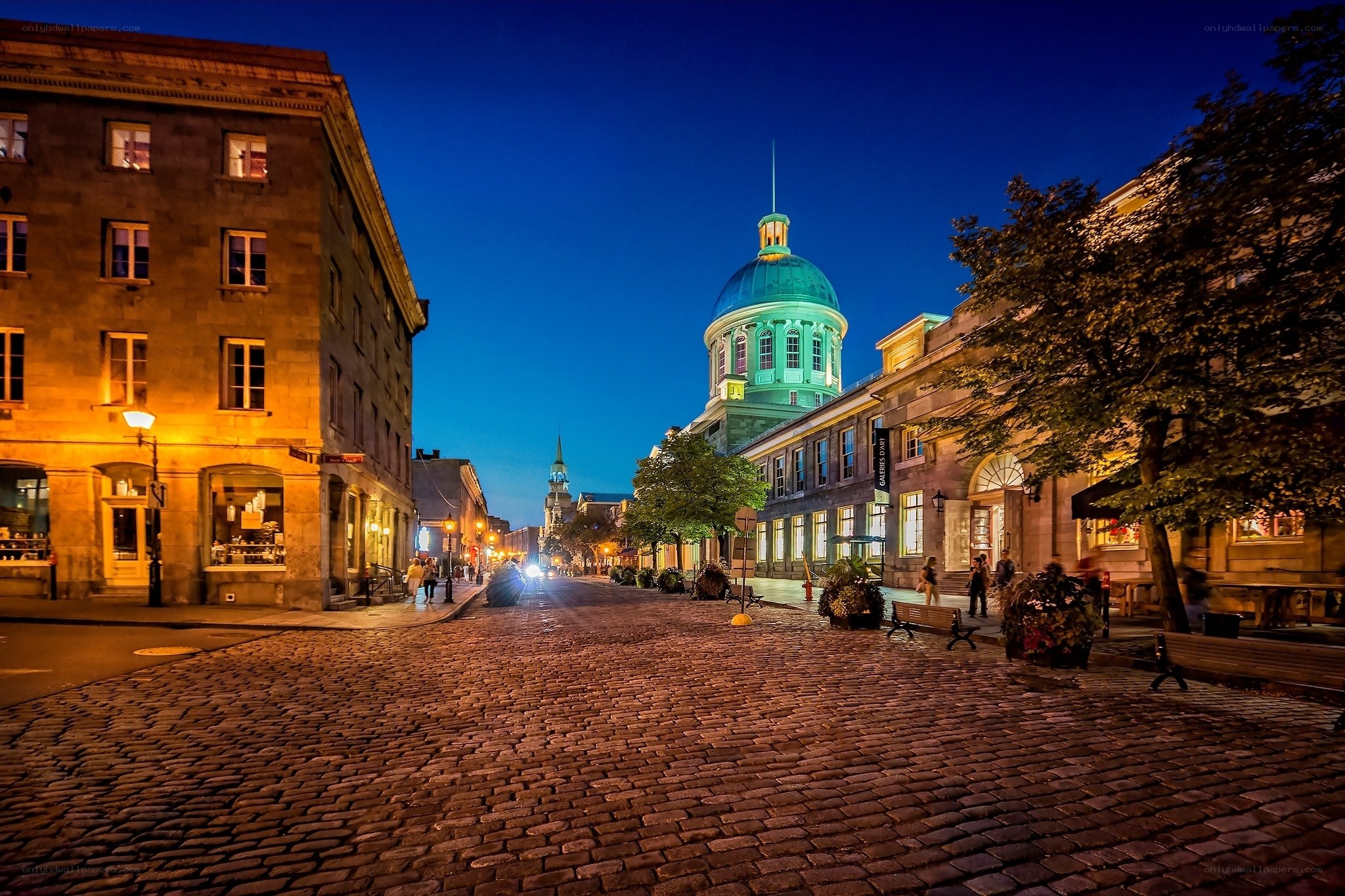 Evening in Old Montreal