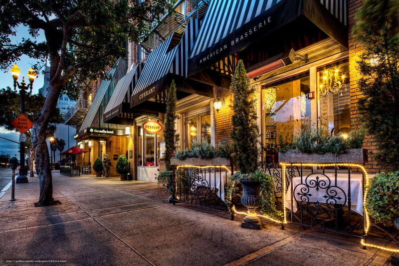 Evening view of a city restaurant