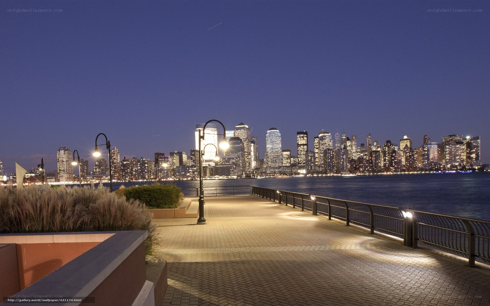 Evening view of New York skyline