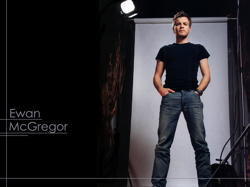 Ewan McGregor in studio