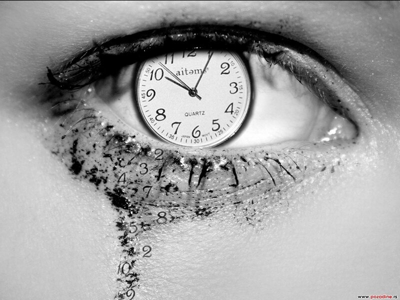 Eye with Clock Design