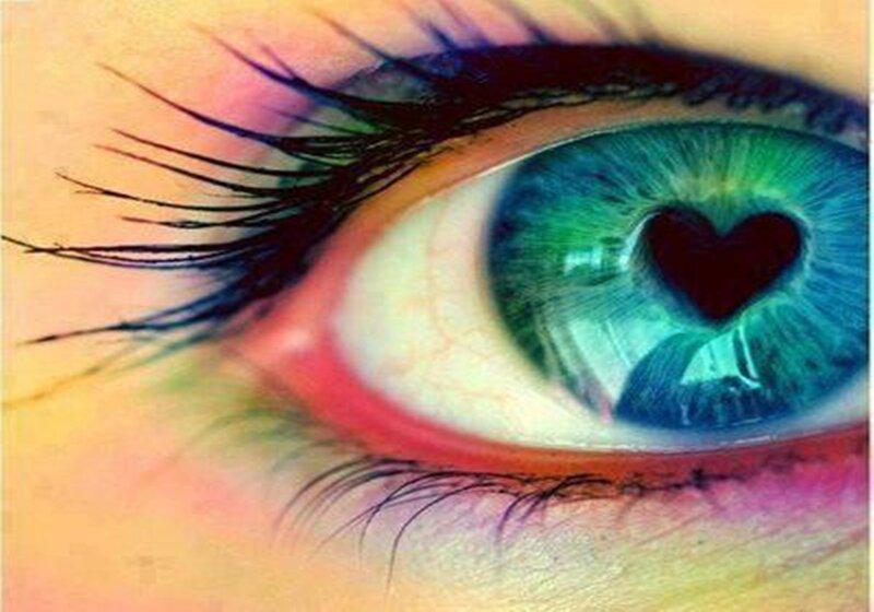 Eye with Heart-shaped Pupil — Green