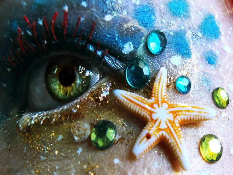 Eye with Mermaid Makeup
