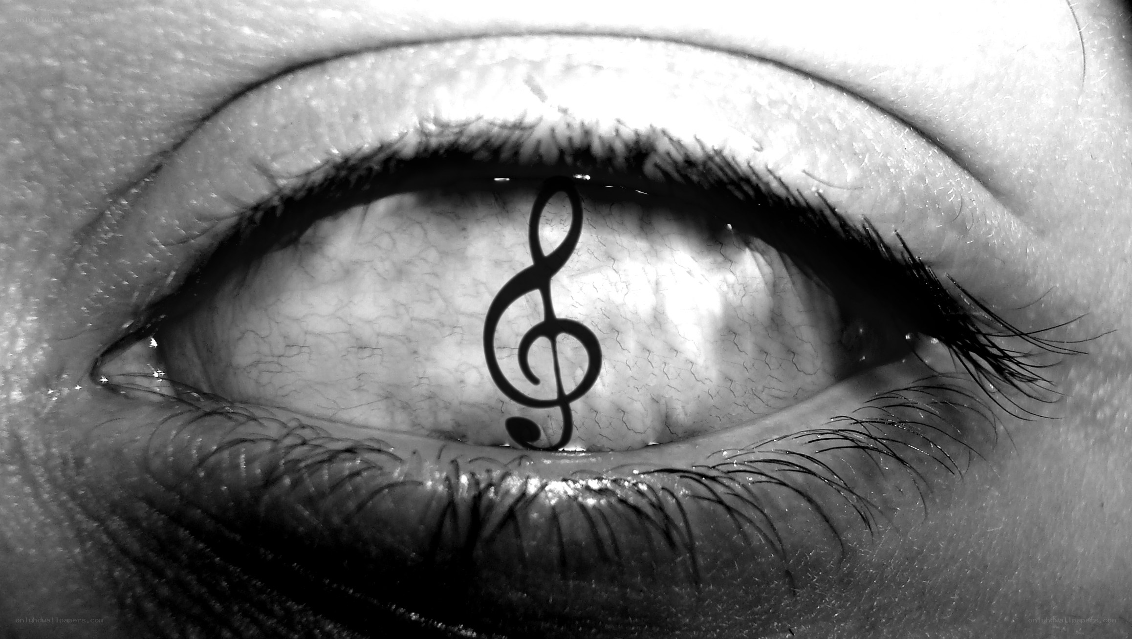 eye with musical symbol