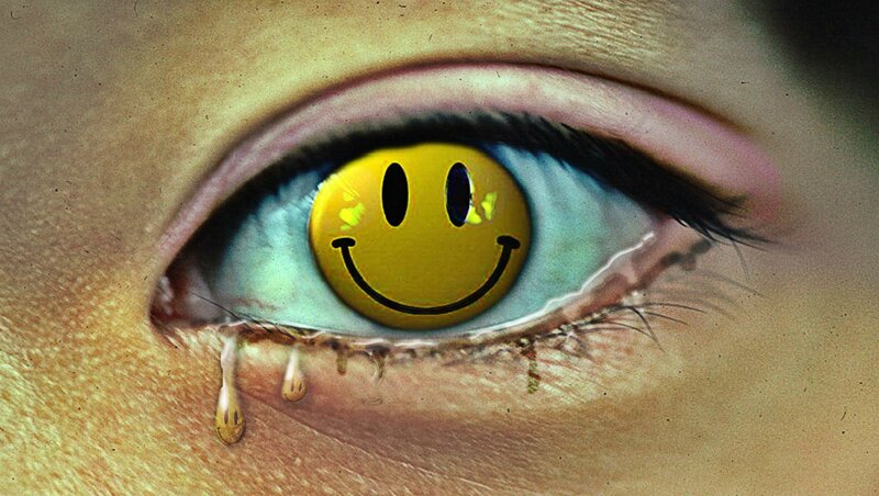Eye with Smiley Face — Yellow