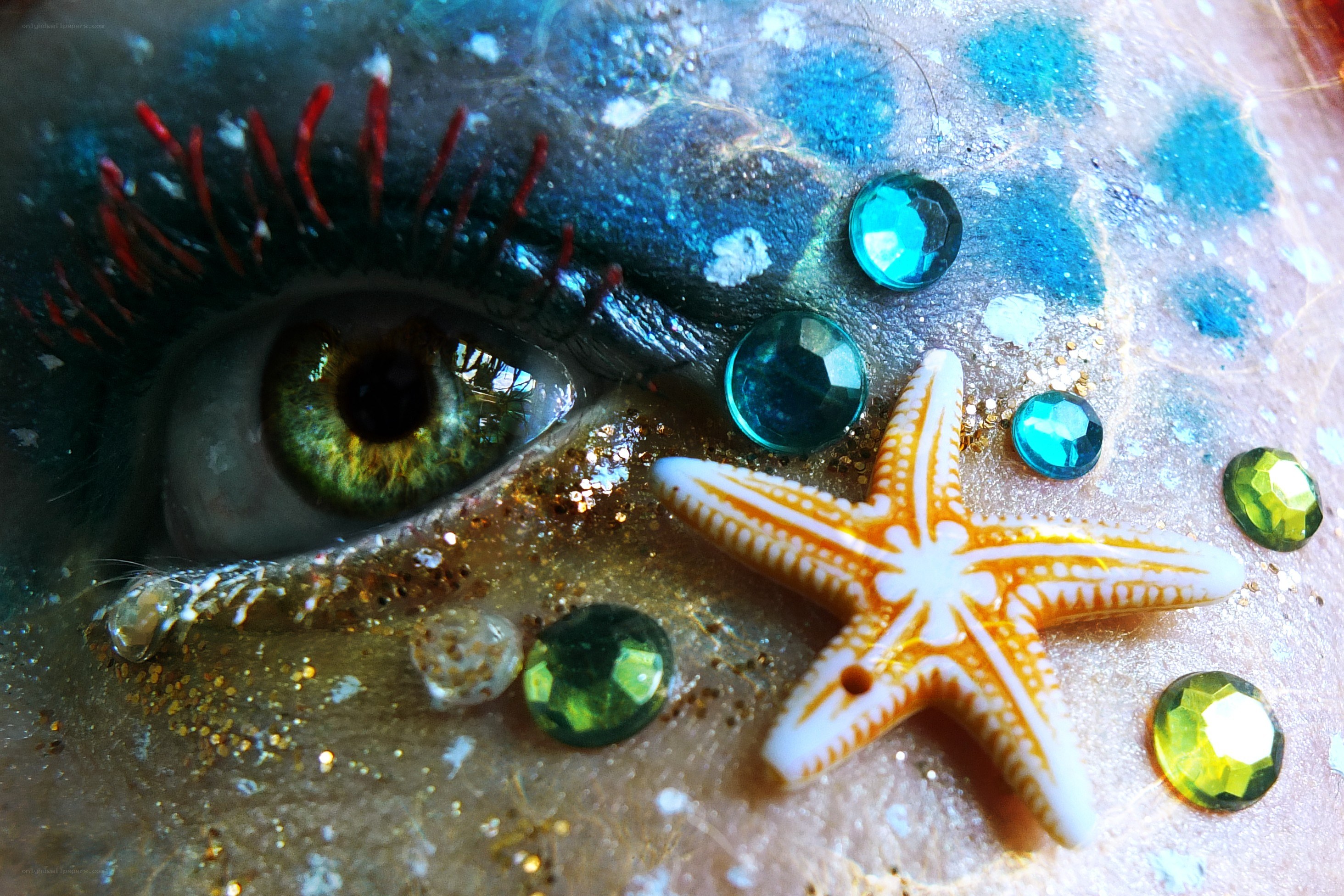 eye with starfish and gems
