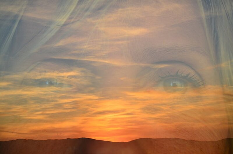 Eyes over Sunset