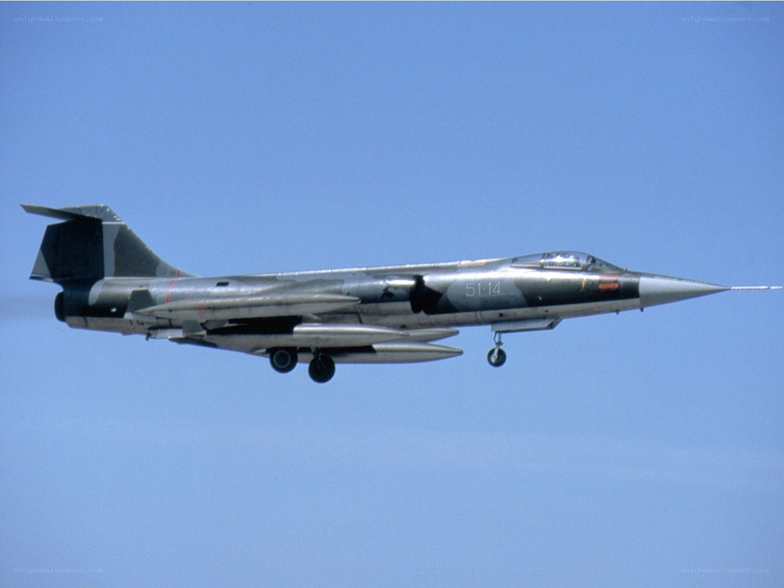 F-104 Starfighter in flight