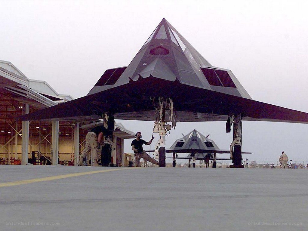 F-117 Nighthawk on tarmac