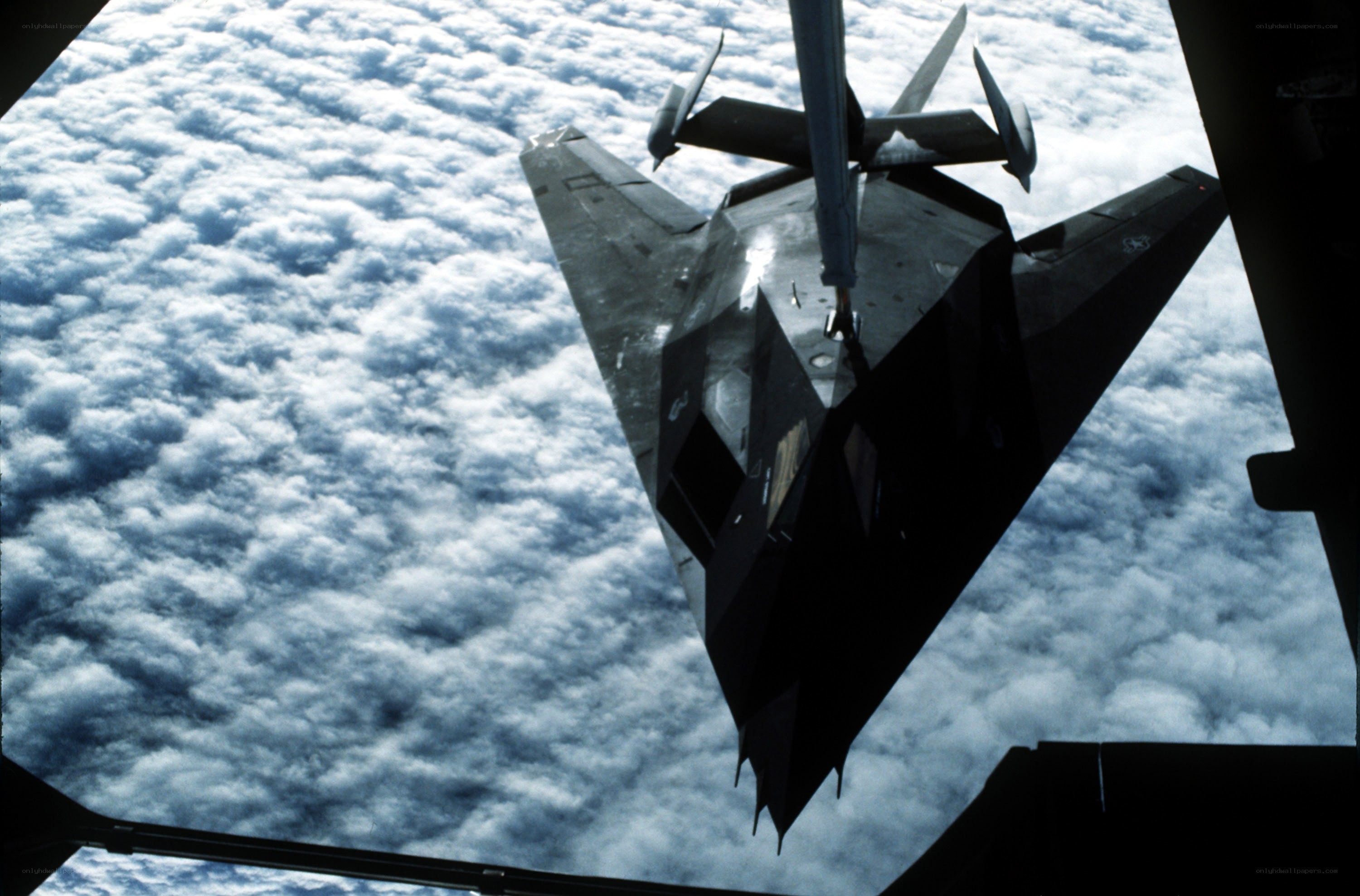 F-117 Nighthawk refueling