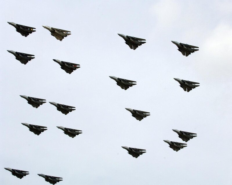 F-14 Tomcat formation flight