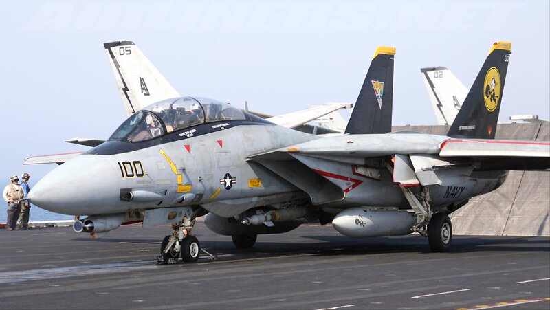 F-14 Tomcat on Aircraft Carrier — Gray, Operational