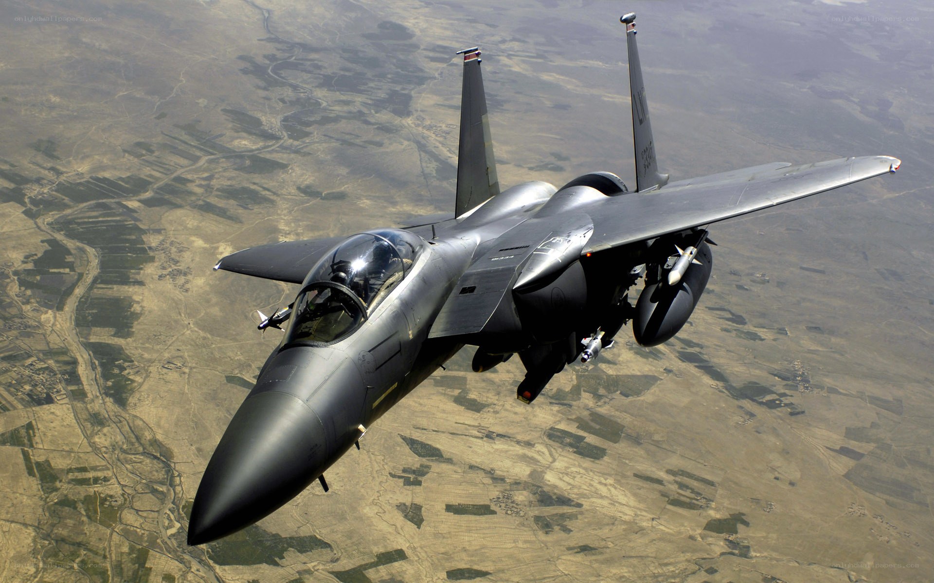 F-15 fighter jet in flight