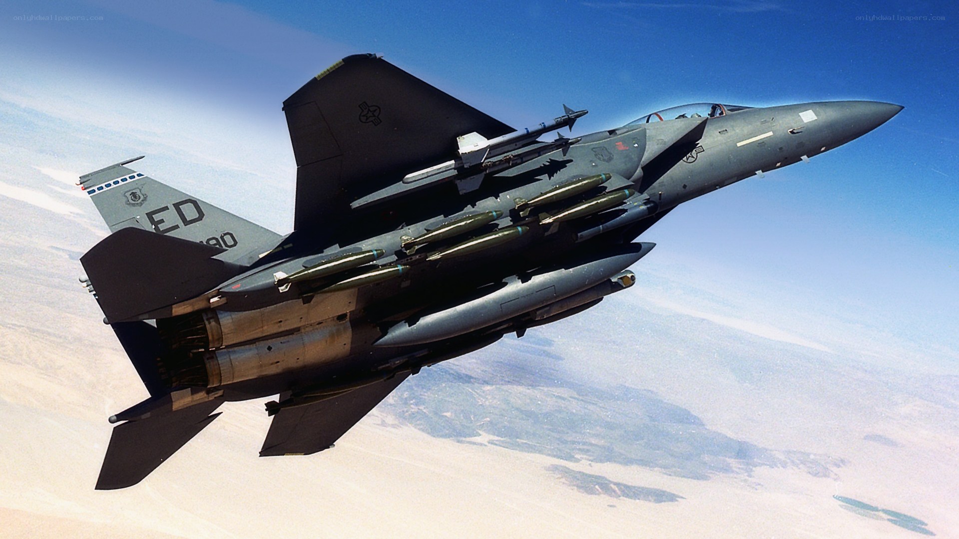 F-15 fighter jet in flight