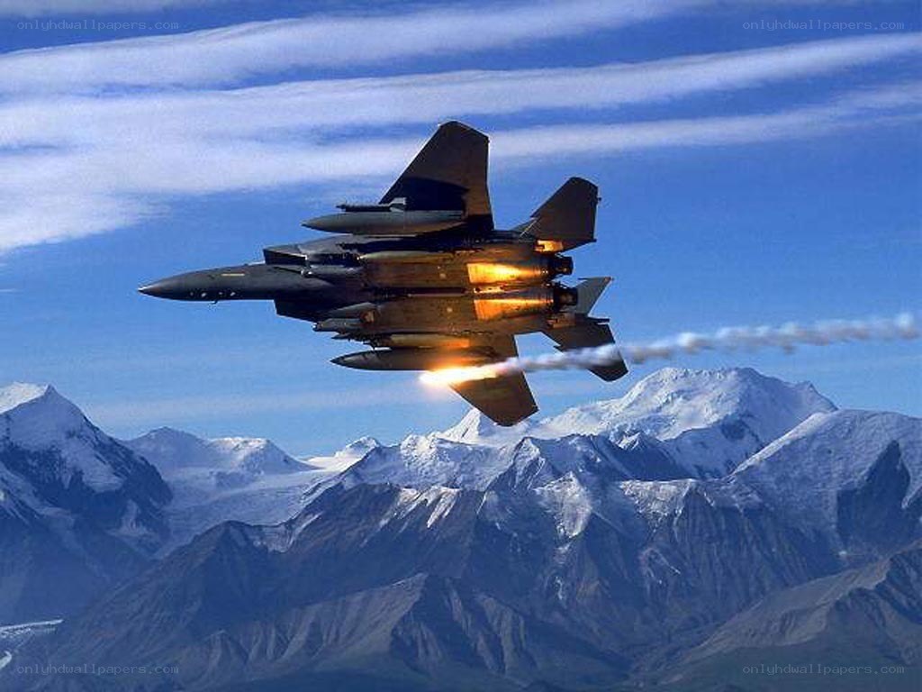 F-15 fighter jet in flight